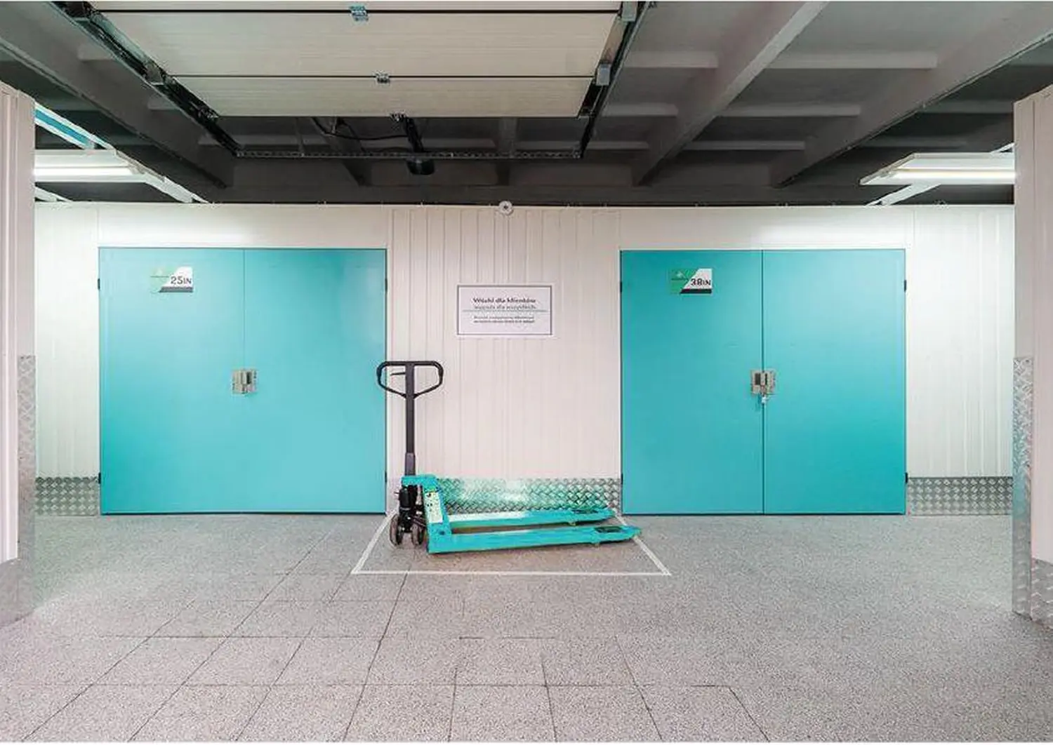 KOPF - Containerboxen - Türen